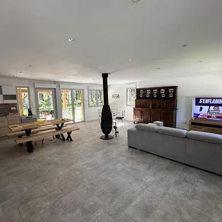La Resiniere Holiday home